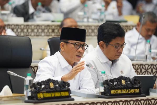 Mendes Yandri mengatakan, fokus dana desa tersebut khusus untuk mempercepat agar masyarakat yang terdampak bencana segera mendapatkan hunian