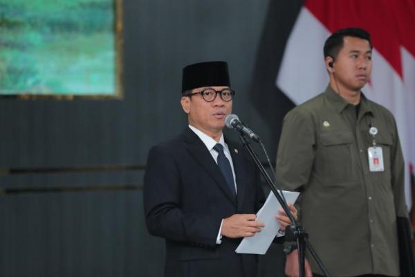 Kita butuh pengawasan hebat dan kuat di Kemendes. Desa kita banyak, dana desa besar, ada program Koperasi Desa Merah Putih.