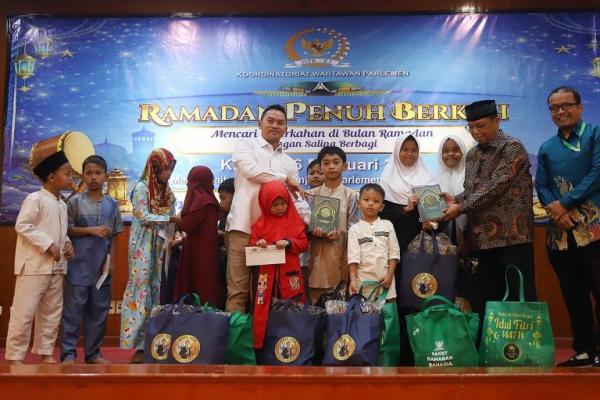 Intinya kita ingin wartawan memberikan dampak yang positif untuk masyarakat. Wartawan harus hadir memberikan hal-hal baik terutama untuk anak yatim piatu.