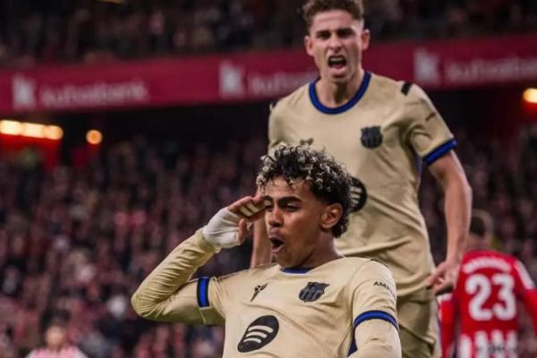 Athletic Club harus rela kehilangan poin di markas sendiri setelah ditundukkan Barcelona dengan skor tipis 0-1 pada pekan ke-27 LaLiga.