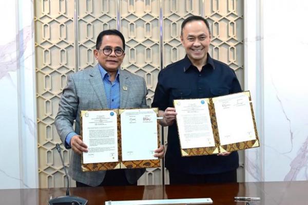Setjen DPR menjalin kerja sama dengan Yayasan Ary Ginanjar melalui penandatanganan nota kesepahaman sebagai langkah strategis terkait peningkatan kualitas SDM.