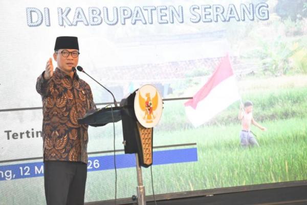 Mendes PDT Yandri Susanto meminta pemutakhiran data tunggal sosial ekonomi nasional (DTSEN) dilakukan secara serius oleh semua pihak