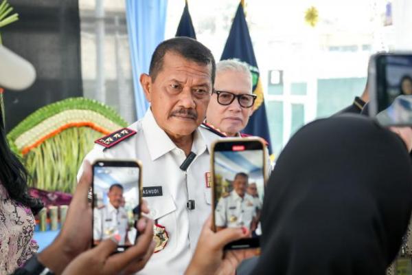 (Ditjenpas) memberikan Remisi Kuhusus (RK) kepada 1.506 narapidana  dan Pengurangan Masa Pidana Khusus (PMPK) kepada 9 anak binaan beragama Hindu.