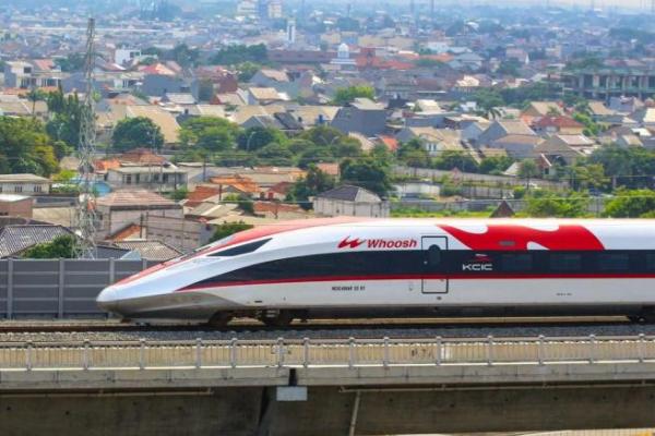 Penanganan selesai pada pukul 16.48 WIB dan pada pukul 16.49 WIB kereta kembali melanjutkan perjalanan.