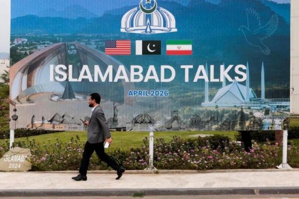 Pakistan menyatakan kesiapannya untuk menggunakan segala cara yang ada guna membela Arab Saudi dari serangan pemberontak Houthi yang didukung Iran.