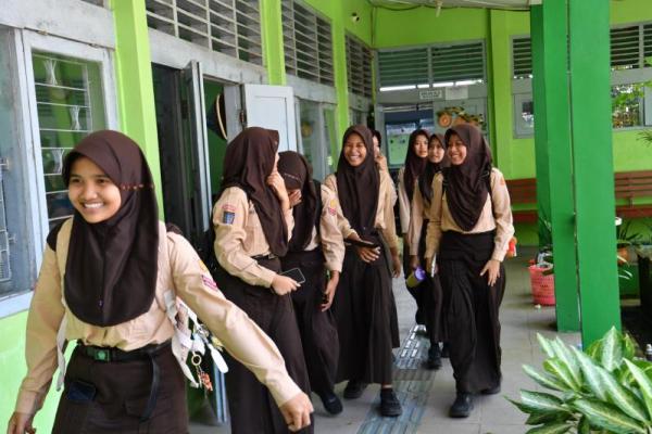 TKA jenjang SMP dan sederajat tengah berlangsung sejak 6 April hingga 16 April 2026 nanti dan dibagi menjadi 4 gelombang.