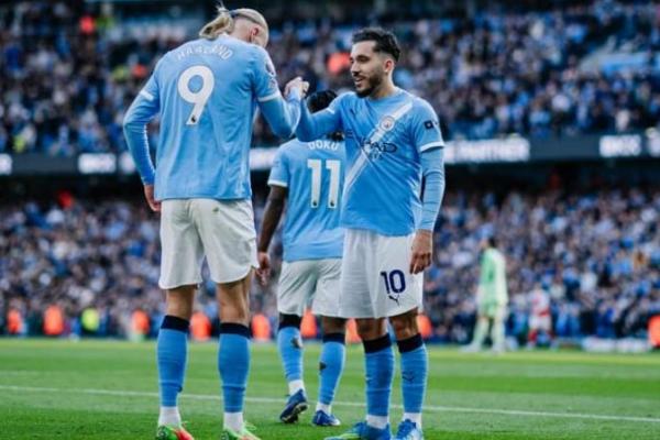 Pemain asal Prancis tersebut mencuri perhatian lewat gol solo spektakuler yang membuat rekan setimnya.