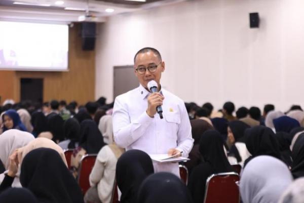 Di Kampus UMS, Eddy Soeparno Ajak Kampus Kolaborasi Transisi Energi