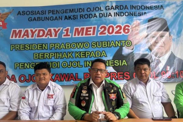 Garda Indoensia berharap Presiden Prabowo Subianto menerbitkan Perpres terkait ojol dengan skema bagi hasil 90:10 alias potongan aplikasi maksimal 10 persen.