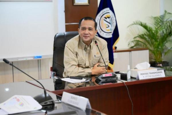 Kenang Kepergian Rektor Universitas Cenderawasih, Mentrans Ajak Akademisi Lokal Bangun Papua