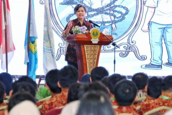 Lestari Moerdijat: Dorong Remaja Jujur soal Usia di Media Sosial