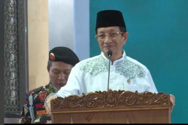 Menag menerangkan bahwa Al-Qurâ€™an tidak menempatkan perempuan sebagai kelompok kelas dua