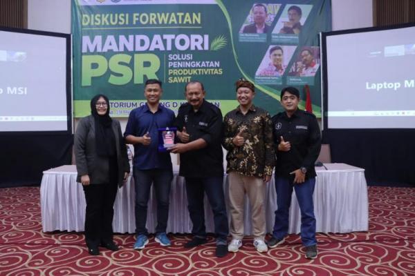 Gabungan Pengusaha Kelapa Sawit Indonesia (GAPKI) mengeluhkan masih sulitnya petani mengakses dana program Peremajaan Sawit Rakyat (PSR).