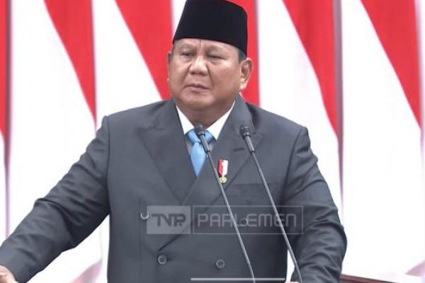 Presiden RI Prabowo Subianto mengumumkan bahwa penjualan ekspor SDA seperti batu bara dan kelapa sawit wajib dikelola oleh BUMN.