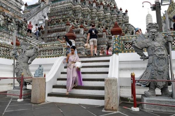 Thailand berencana melakukan pemungutan biaya dari turis asing untuk Dana Promosi Pariwisata Thailand atau yang biasa dikenal sebagai retribusi