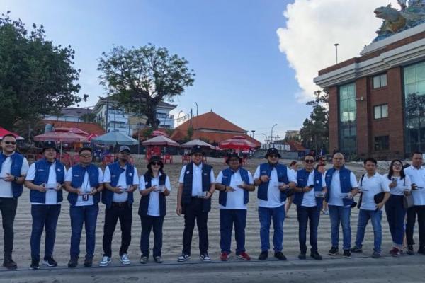 Pantai Kuta, Pantai Serangan, Pantai Saba, hingga kawasan Sanur tercatat menjadi area pendaratan dan peneluran alami penyu di Bali.