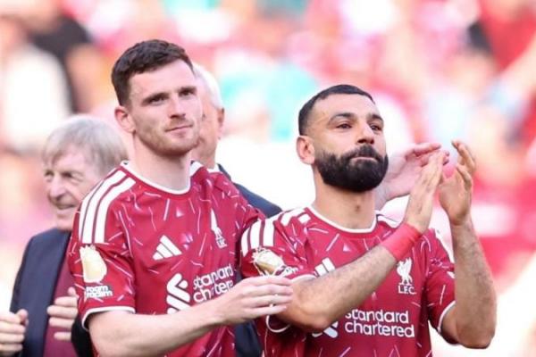 Keduanya menutup perjalanan sembilan tahun bersama Liverpool dengan tampil sebagai starter di laga tersebut.