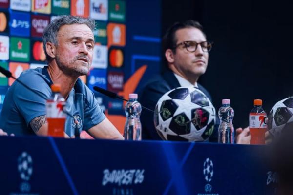 Luis Enrique Akui PSG Sempat Kesulitan Lawan Barcelona