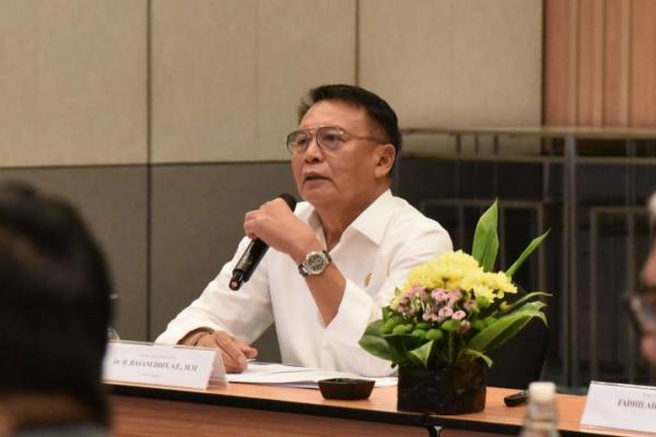 Komisi I DPR RI mendorong BAKTI Komdigi untuk tidak hanya berfokus pembangunan infrastruktur telekomunikasi, tetapi juga memperkuat program literasi digital.