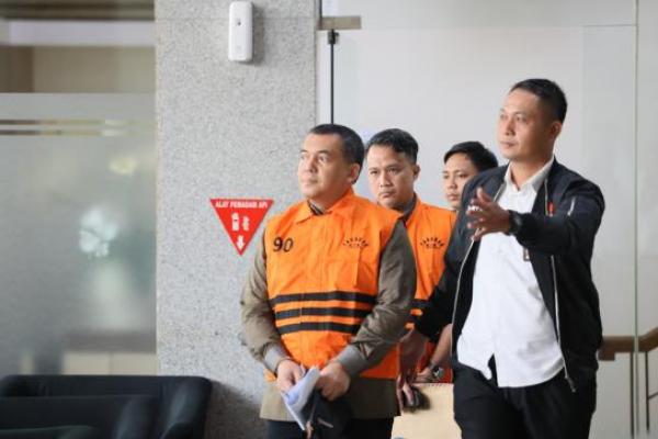 Pengembangan perkara dilakukan seiring penyidik terus menelusuri aliran dana dan menyita aset milik para tersangka yang diduga berasal dari hasil tindak pidana.