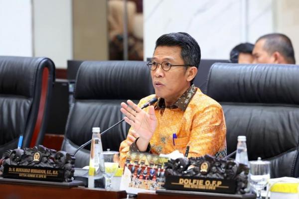Ketua Komisi XI DPR Mukhamad Misbakhun menegaskan bahwa rendahnya capaian penerimaan pajak di Jawa Barat bukan semata-mata persoalan Direktorat Jenderal Pajak.
