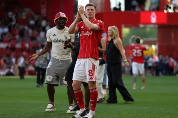 Manchester City optimistis dapat segera merampungkan proses transfer gelandang Nottingham Forest, Elliot Anderson, meskipun tawaran Rp2,8 triliun ditolak