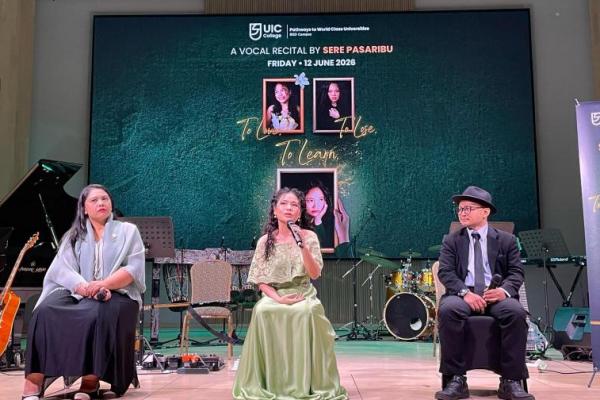 Rilis Lima Lagu, Mahasiswi UIC College Buktikan Bakat Tak Menunggu Ijazah