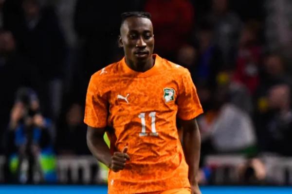 Liverpool menetapkan target baru usai dipastikan gagal mendapatkan salah satu buruan utama mereka pada musim panas ini usai Yan Diomande memilih PSG.
