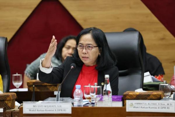 Ketika masuk di dalam bansos, maka tolok ukurnya adalah desil 1 sampai dengan 4.