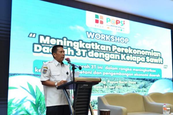 Badan Pengelola Dana Perkebunan (BPDP) mengajak pemerintah Provinsi Papua Barat untuk memanfaatkan program peremajaan sawit rakyat
