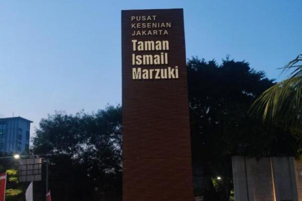 Berikut 10 spot foto yang layak masuk daftar saat berkunjung ke Taman Ismail Marzuki.