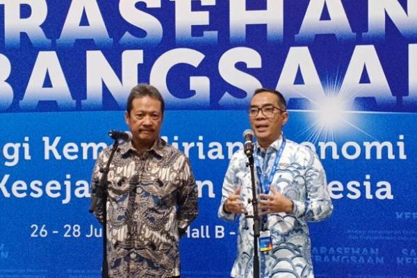 Menteri Kelautan dan Perikanan (KKP) Sakti Wahyu Trenggono mendorong penelitian di sektor perikanan dan kelautan untuk lebih digencarkan