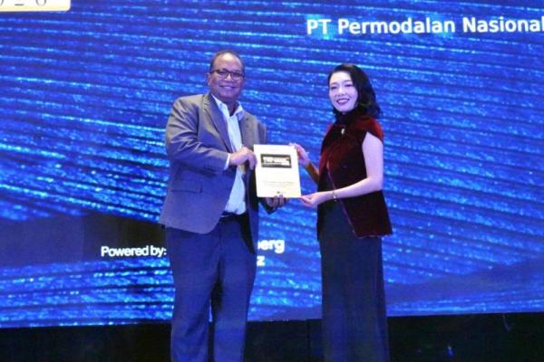 Upaya pemberdayaan perempuan melalui akses pembiayaan ultra mikro kembali mendapat pengakuan.