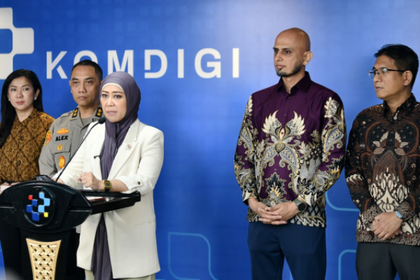 PP TUNAS mewajibkan setiap penyelenggara platform menerapkan pelindungan anak sejak tahap perancangan layanan atau safety by design