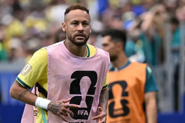 Pelatih tim nasional Brasil, Carlo Ancelotti, memberikan kepastian bahwa kondisi fisik Neymar kini telah bugar sepenuhnya untuk merumput selama 90 menit