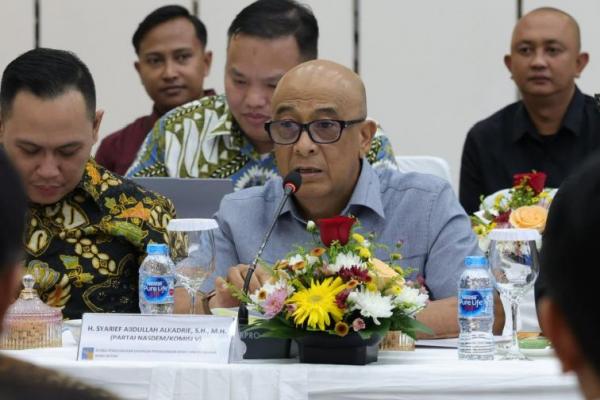 Batam dinilai memiliki berbagai keunggulan strategis yang menjadikannya berpotensi sebagai pusat investasi nasional.