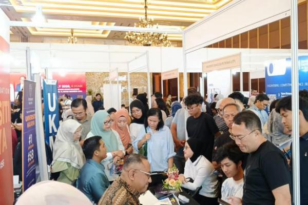 Kedutaan Besar Malaysia bersama EMGS menggelar ajang pameran pendidikan tinggi yang berlangsung pada 11 hingga 12 Juli 2026 di Hotel Kempinski Jakarta