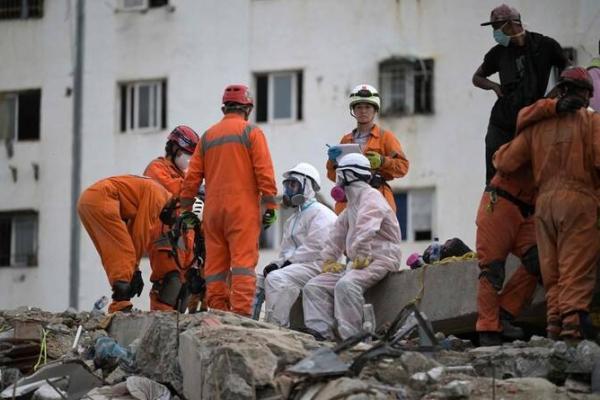 Jumlah korban tewas akibat gempa bumi beruntun yang menghancurkan di Venezuela bulan lalu telah melampaui 4.300 orang.