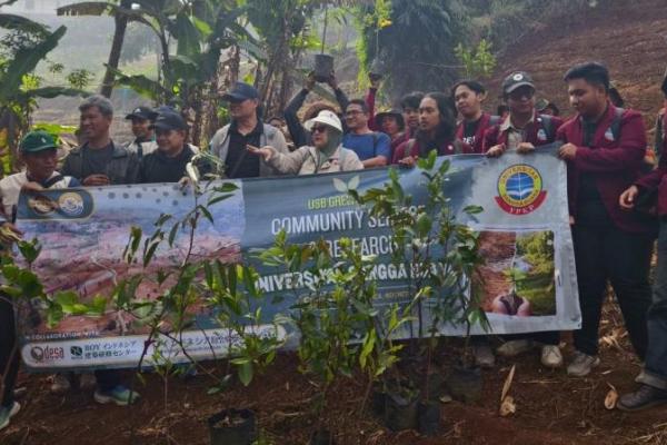 kegiatan berbagi bibit dan menanam pohon merupakan kesempatan menguji ilmu teknik sipil agar bisa menjawab persoalan lingkungan sekaligus menjaga sumber penghid