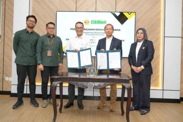 Kemitraan dengan dunia industri menjadi bagian penting dalam menciptakan proses pembelajaran yang relevan dengan kebutuhan saat ini.