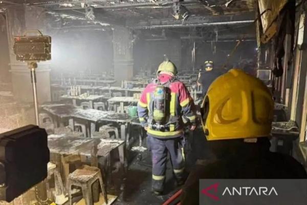 Jumlah korban terluka akibat kebakaran di sebuah restoran di Bangkok meningkat menjadi 72 orang, sementara 45 lainnya masih dinyatakan hilang