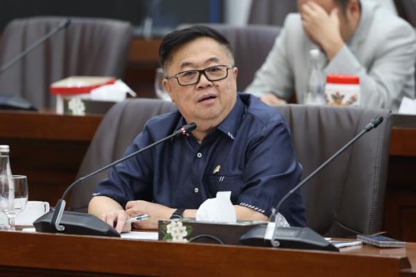 Keberhasilan program tidak cukup diukur dari banyaknya kegiatan yang dilaksanakan, melainkan dari dampak ekonomi yang dirasakan masyarakat dan koperasi.