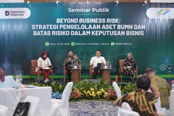 BUMN memiliki karakteristik berbeda dibandingkan perusahaan swasta karena selain mengejar pertumbuhan bisnis juga mengemban mandat pembangunan nasional.