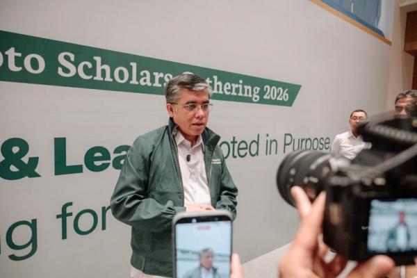 Menteri Ketenagakerjaan (Menaker) Yassierli mendorong para penerima beasiswa TELADAN Tanoto Foundation (Tanoto Scholars), menanamkan growth mindset sejak dini