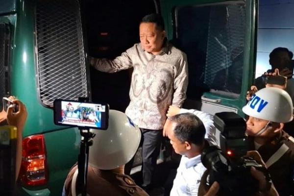 Tim 9 Kejagung memeriksa pengusahaÂ Tan Kian sebagai saksi atas kasus dugaan Tindak Pidana Pencucian Uang (TPPU) mantan Jampidsus, Febrie Adriansyah.