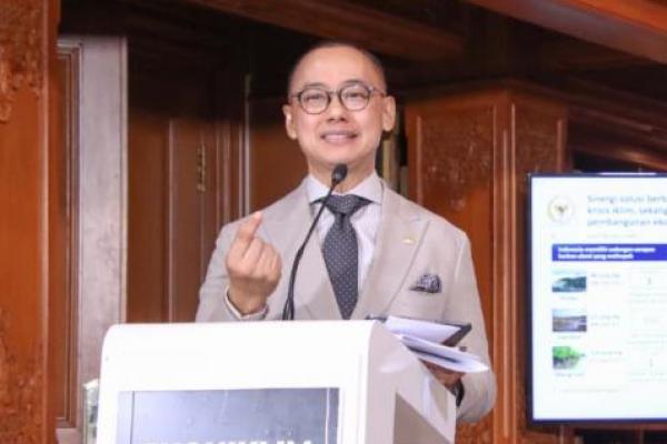 Eddy Soeparno Kecam Penebangan Pohon di Kota Bandung