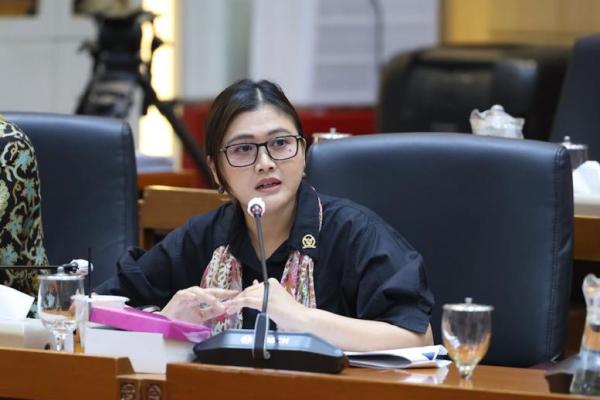 DPR Kritik Fire Walk dalam Pelatihan Calon Pegawai BPJS Ketenagakerjaan