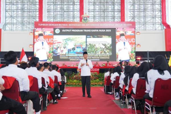 Kehadiran kampus diharapkan mampu menjawab persoalan nyata, mengembangkan potensi lokal, serta menciptakan sumber pendapatan dan lapangan kerja baru bagi masyar