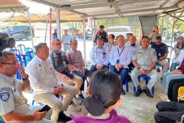 Mendukung penuh penyelidikan oleh Komite Nasional Keselamatan Transportasi (KNKT) untuk mengetahui penyebab pasti kebakaran.
