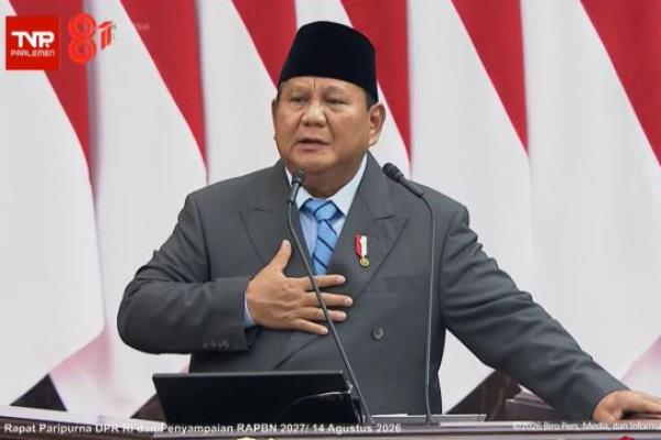 Ucapan tersebut menarik perhatian karena PDIP kerap dinilai sebagai partai politik yang mengambil posisi berseberangan dengan pemerintah.